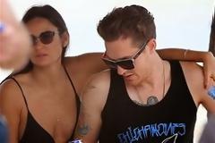 Με το toyboy της στο Μεξικό η Demi Moore
