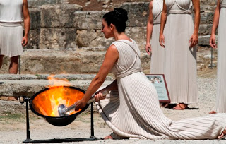 Ακλόνητη η Φλόγα στην Αρχαία Ολυμπία! - Φωτογραφία 1