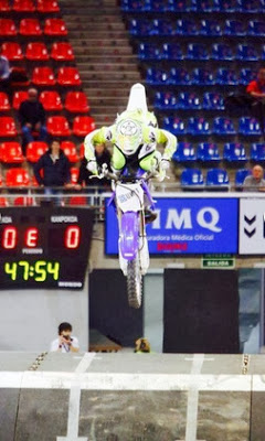 ΜΟΝΑΔΙΚΟ... ΜΗΧΑΝΟΒΙΟ ΘΕΑΜΑ ΣΤΟ ΓΗΠΕΔΟ ΤΗΣ ΛΑΜΠΟΡΑΛ! (PHOTOS) - Φωτογραφία 2