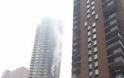 Φωτιά σε ουρανοξύστη στη Νέας Υόρκη - Φωτογραφία 3