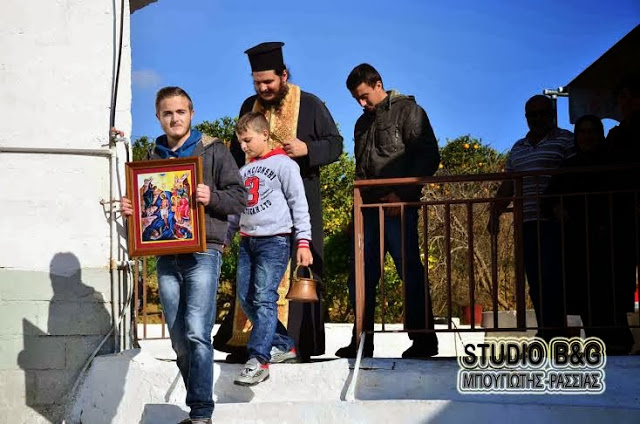 Πρωταγιασμός των Θεοφανείων στο Ναύπλιο - Φωτογραφία 2