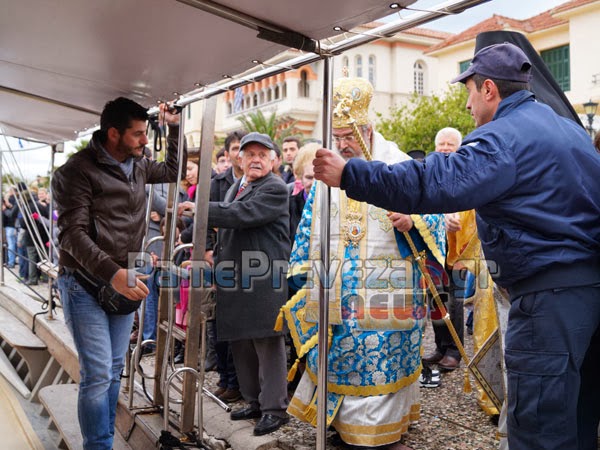 Με λαμπρότητα γιορτάστηκαν φέτος τα Άγια Θεοφάνεια στην Πρέβεζα - Φωτογραφία 2