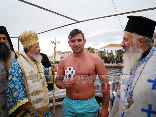 Με λαμπρότητα γιορτάστηκαν φέτος τα Άγια Θεοφάνεια στην Πρέβεζα - Φωτογραφία 5