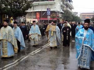 Με λαμπρότητα εορτάστηκαν και φέτος στα Τρίκαλα τα Άγια Θεοφάνεια! - Φωτογραφία 4