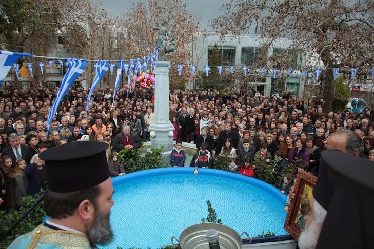 Με θρησκευτική κατάνυξη και λαμπρότητα το Μαρούσι γιόρτασε τα Θεοφάνεια - Φωτογραφία 4