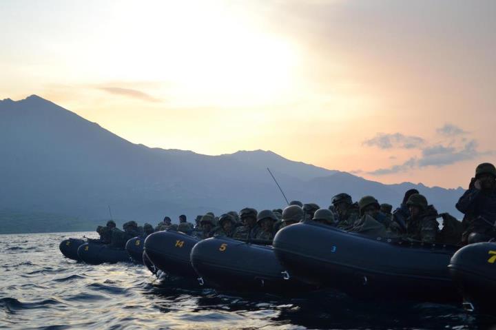 Άσκηση των Ειδικών Δυνάμεων της Ελλάδος και ΗΠΑ όπου επιχειρούν τα CV-22! - Φωτογραφία 2