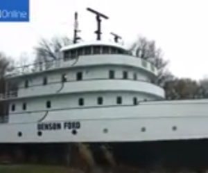 Φορτηγό πλοίο 90 ετών μετατράπηκε σε εξοχικό σπίτι [video] - Φωτογραφία 1
