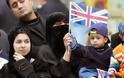 Στο 9% του συνολικού βρετανικού πληθυσμού έφτασαν οι Βρετανοί μουσουλμάνοι
