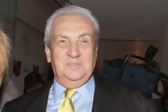 Θα πάθετε ΣΟΚ μόλις δείτε το όριο και την οφειλή της πιστωτικής κάρτας του Κοντομηνά
