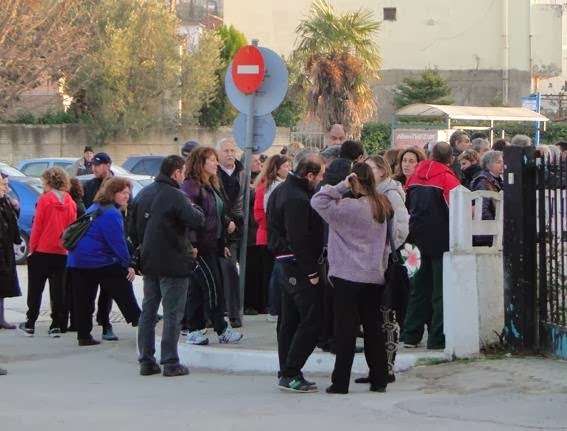 Διαμαρτυρία κατοίκων Επανομής για κεραίες - 7 συλληφθέντες στο γήπεδο - Φωτογραφία 2