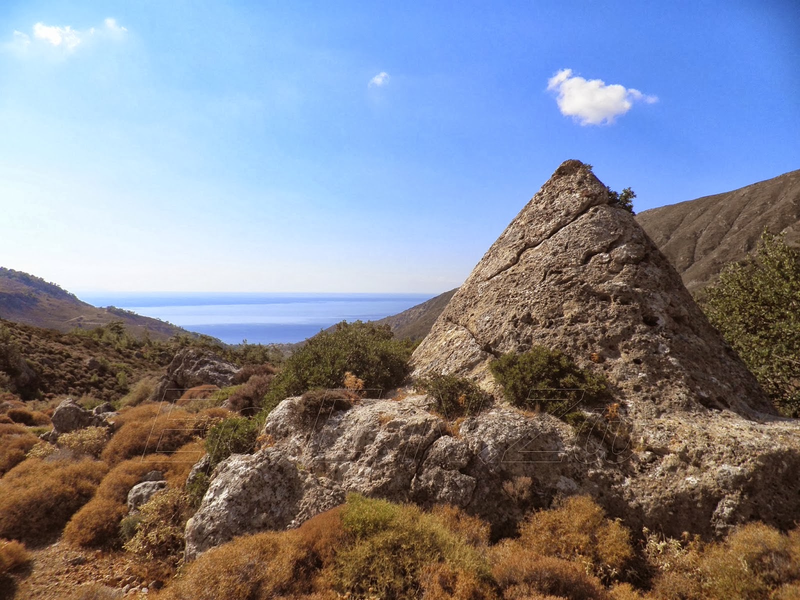 Η άγνωστη πυραμίδα των Χανίων - Φωτογραφία 2