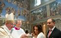 Μωρό εκτός γάμου βάφτισε ο Πάπας [Photos] - Φωτογραφία 2