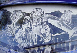 Εκπληκτική τέχνη σε σκονισμένα αυτοκίνητα - Φωτογραφία 25