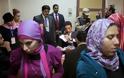 Με συντριπτικό ποσοστό φαίνεται να εγκρίνουν οι Αιγύπτιοι το νέο σύνταγμα