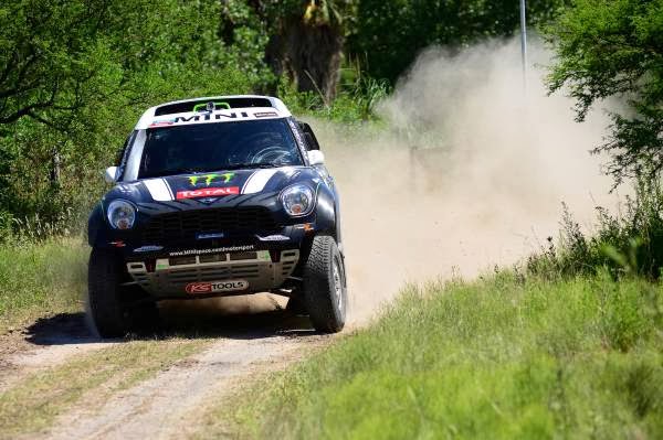Το MINI και η X-raid Team συμμετέχουν στο 2014 Rally Dakar με το MINI ALL4 Racing - Φωτογραφία 1
