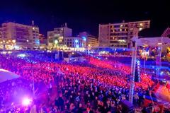 Η Πάτρα χόρευε όλη νύχτα σε ρυθμούς... καρναβαλικούς! - Δείτε φωτο