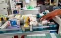 Πλήρη απελευθέρωση του επαγγέλματος των φαρμακοποιών ζητά η Τρόικα