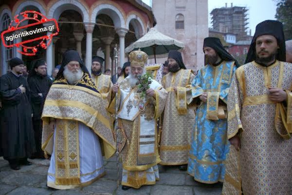 Το Άγιο Όρος εόρτασε τα Θεοφάνεια [video & φωτο] - Φωτογραφία 8