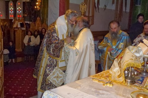 Παράδοση τεμαχίου λειψάνου Οσίου Δημητρίου εκ Μιστίου Καππαδοκίας στην Ιερά Μητρόπολη Πολυανής και Κιλκισίου - Φωτογραφία 3