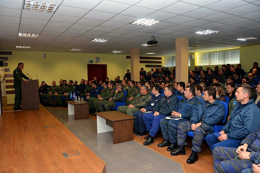 Επίσκεψη Αρχηγού ΓΕΑ στην 111 ΠΜ - Φωτογραφία 7