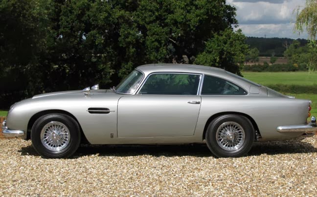 Η Aston Martin DB5 του Τζέιμς Μποντ πωλείται - Φωτογραφία 2