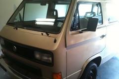 Δείτε πώς ζωγράφισαν αυτό το παλιό Volkswagen Van