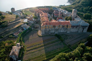 Πρθ: Το Άγι﻿ον Όρος απ﻿ό ψηλά - Mount Athos - Φωτογραφία 15