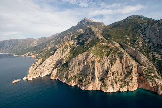 Πρθ: Το Άγι﻿ον Όρος απ﻿ό ψηλά - Mount Athos - Φωτογραφία 7