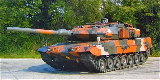 Süddeustsche Zeitung: ΓΝΩΡΙΖΑΝ ΟΤΙ Η ΕΛΛΑΔΑ ΔΕΝ ΜΠΟΡΟΥΣ ΝΑ ΠΛΗΡΩΣΕΙ ΓΙΑ ΤΑ Leopard 2 - Φωτογραφία 1