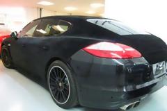 Μια Ferrari από… βελούδο!