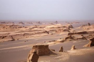 Η έρημος Λουτ «βράζει» στους 70 βαθμούς! - Φωτογραφία 1