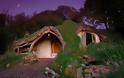 Το σπίτι των Hobbit του Άρχοντα των Δαχτυλιδιών, κατασκεύασε Ουαλλός! (photos)