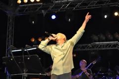 Μανώλης Μητσιάς : Ο Μητροπάνος ήταν τζέντλεμαν. Τέλος