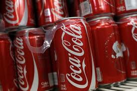 ΣΗΜΑΝΤΙΚΟ:Μαζεύουν όλες τις Coca Cola από τα ράφια - Φωτογραφία 1