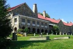 Κάηκε το ξενοδοχείο του Dirty Dancing