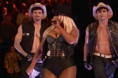 Απέκτησε «καμπύλες» η Aguilera