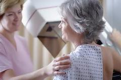 Τι είναι το ινοαδένωμα και πόσο είναι πιθανό να προκαλέσει καρκίνο;