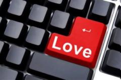 Έψαχνε γκόμενες online και τις κατέγραφε στο excel!!!