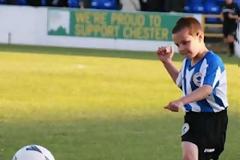 Σοκ:7χρονος πέθανε μέσα στο γήπεδο!