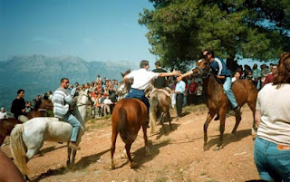 Οι ιππικοί αγώνες του Αη Γιώργη στην Καλαμάτα - Φωτογραφία 1