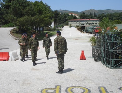 VIDEO: Ο Αρχηγός ΓΕΣ στη μονάδα-ασπίδα με τις θανατηφόρες βολές! - Φωτογραφία 3