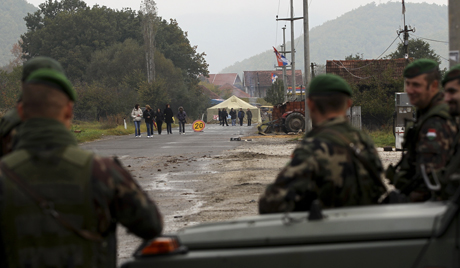 Το ΝΑΤΟ θα ενισχύσει το εκστρατευτικό σώμα της KFOR στο Κόσοβο - Φωτογραφία 1