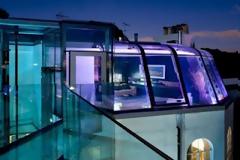 Το απίστευτο γυάλινο διαμέρισμα στο Notting Hill (pics)