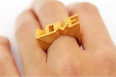 ΔΕΙΤΕ: 26 παράξενα δαχτυλίδια