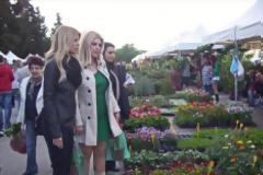 Έλενα Ράπτη...ένα λουλούδι στα λουλούδια ( Photos )