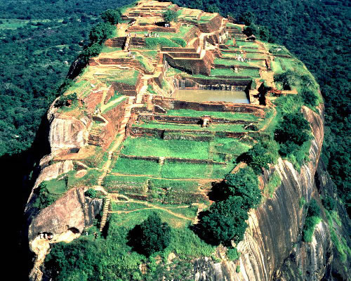 Sigiriya: Ακόμη ψάχνουν πως κατασκευάστηκε φρούριο σ' αυτόν τον βράχο (photos) - Φωτογραφία 4