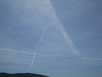 Chemtrails από 20 αεροπλάνα έκαναν την ηλιόλουστη Ηγουμενίτσα, σε 20 λεπτά συννεφιασμένη - Φωτογραφία 2