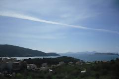 Chemtrails από 20 αεροπλάνα έκαναν την ηλιόλουστη Ηγουμενίτσα, σε 20 λεπτά συννεφιασμένη