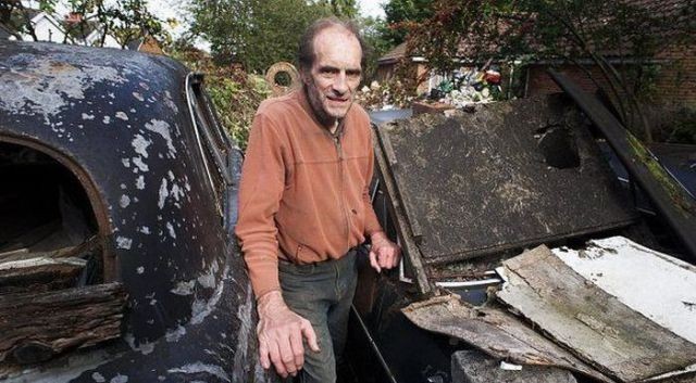 Ο άνθρωπος που ζει μέσα στα σκουπίδια (Photos) - Φωτογραφία 12