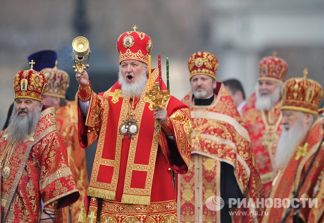 Έμπρακτη στήριξη του Ρωσικού λαού στον Πατριάρχη Μόσχας - Φωτογραφία 2